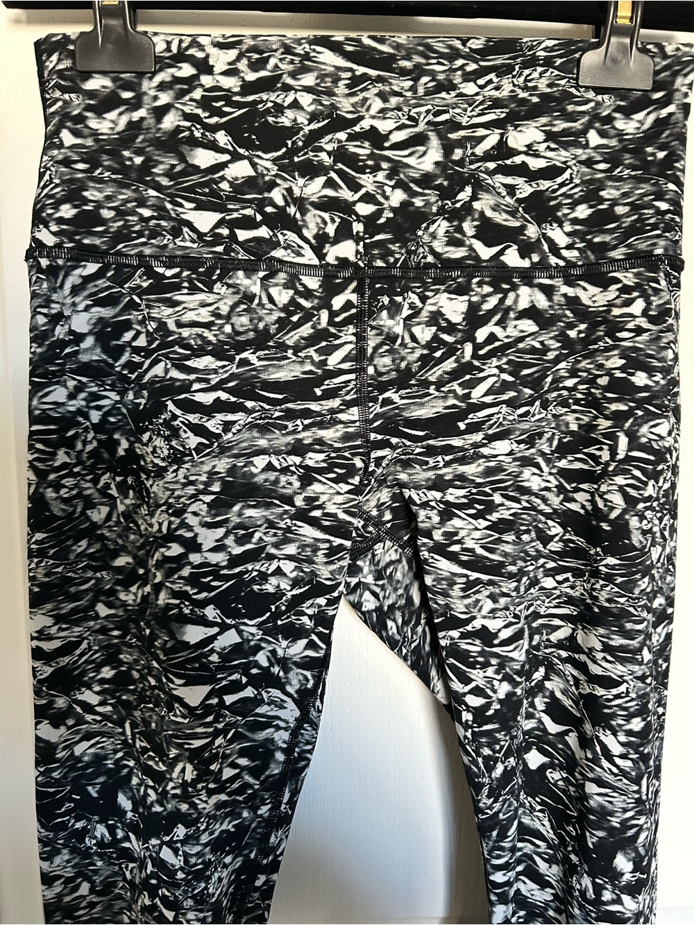 Lululemon Wunder Under Hi-Rise Tight - Picture 5 of 6